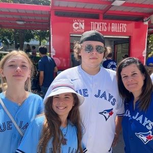 Meet your Posher, Julie